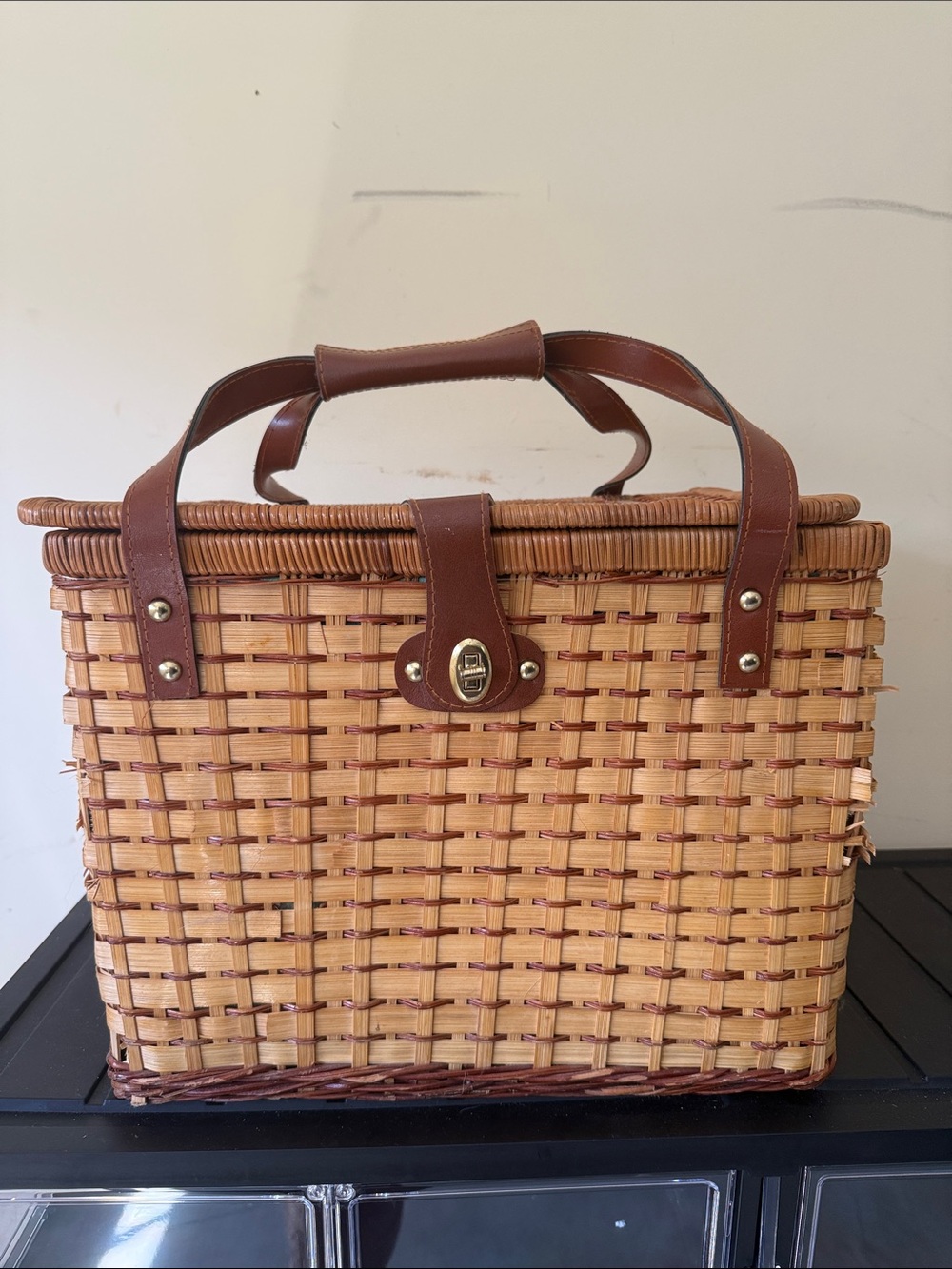 picnic basket